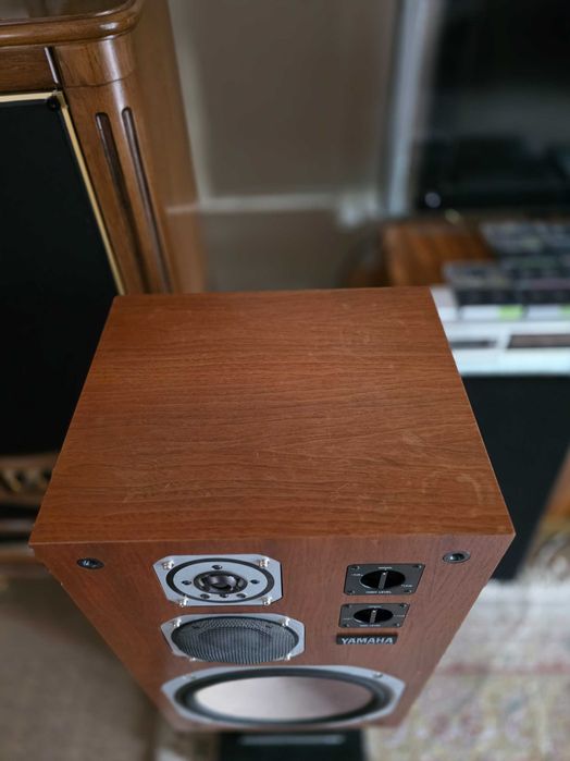 Продається акустика Yamaha NS 690 II