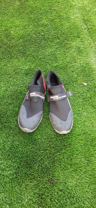 Botas de Surf/Windsurf Tamanho 42 Marca: SLAM