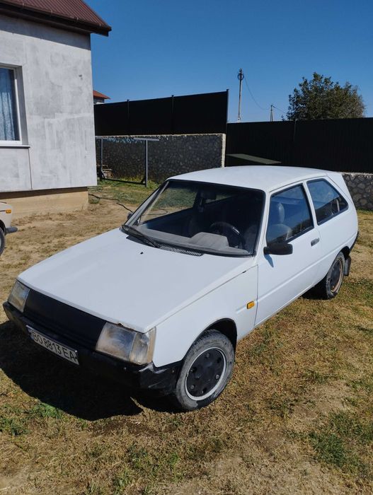 Заз Таврія Нова 1102