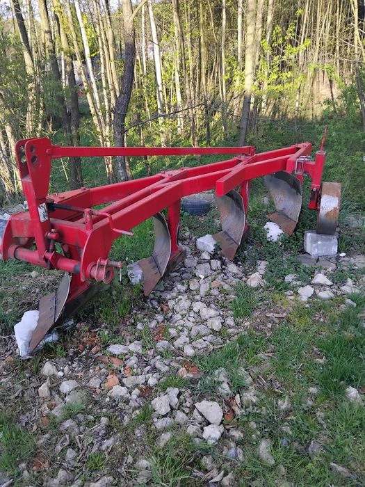 Pług 4 skibowy zagonowy
