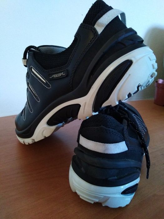 Немецкие кожаные БОТИНКИ КРОССОВКИ качество ОбменНа смартфон велосипед