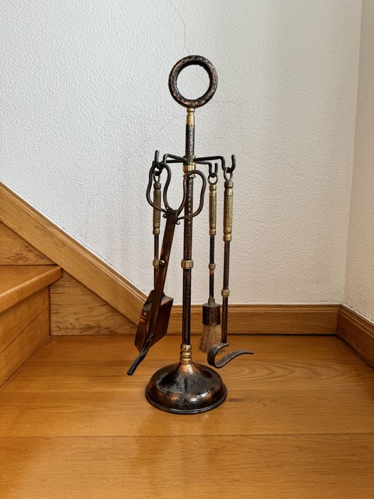 Pecas de lareira em bronze