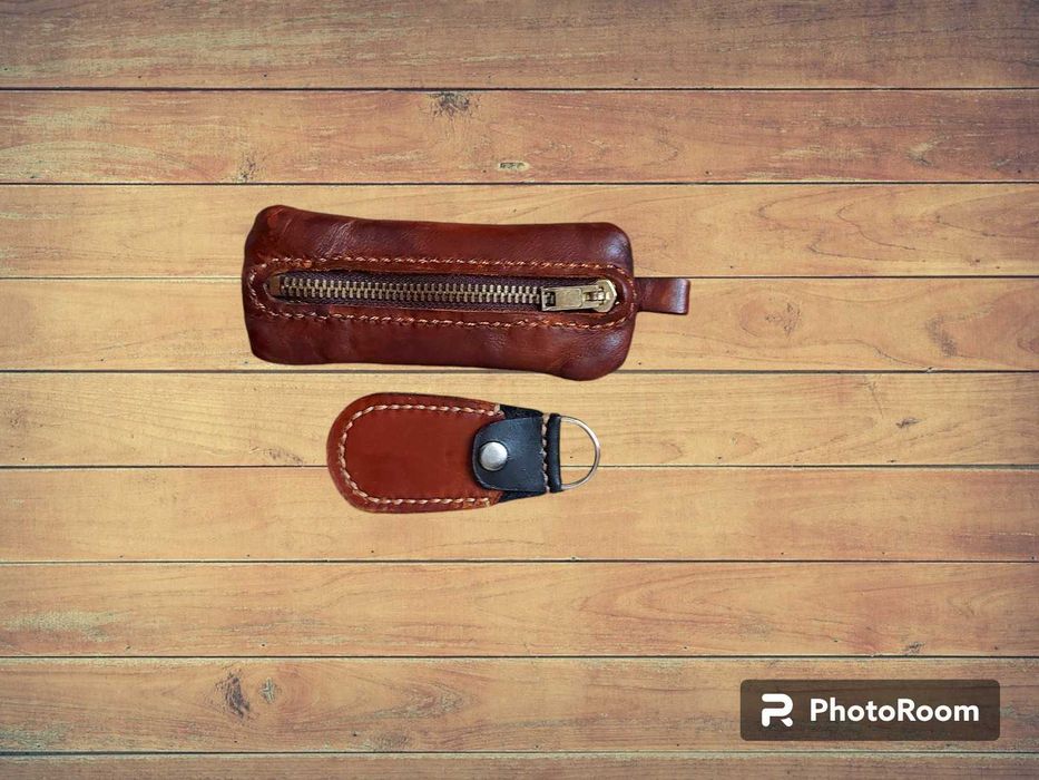 Шкіряна ключниця