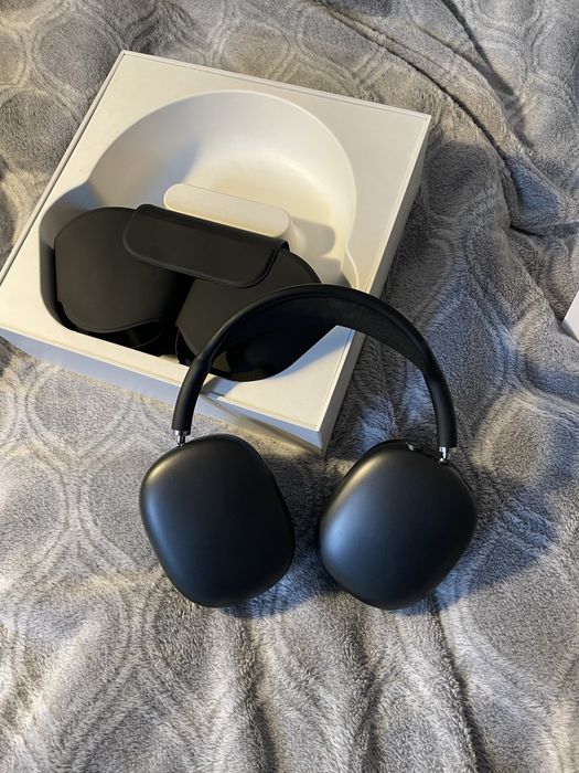 AirPods Max Praticamente novos