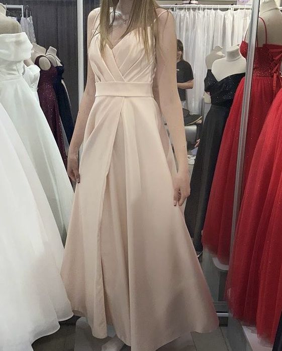 Продам гарну сукню!