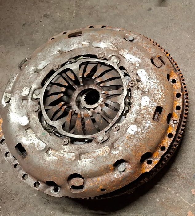 kolo zamachowe dwumas dwuamsowe dwuamasa sprzeglo komplet sachs 2.0fsi audi a3 8p slask wysylka