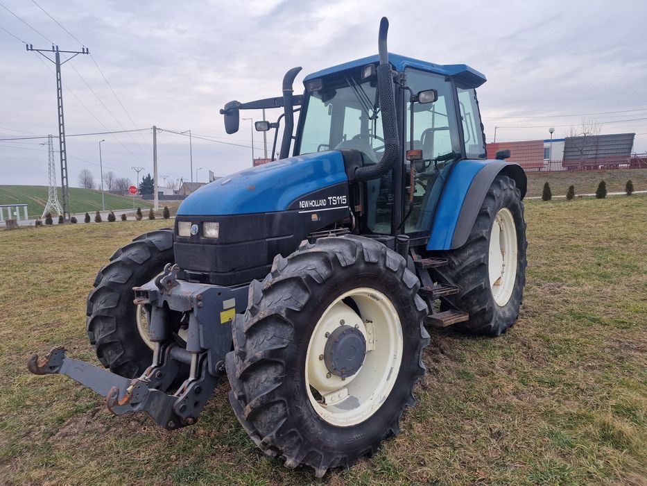 Traktor New Holland TS115 bardzo dobrym stanie