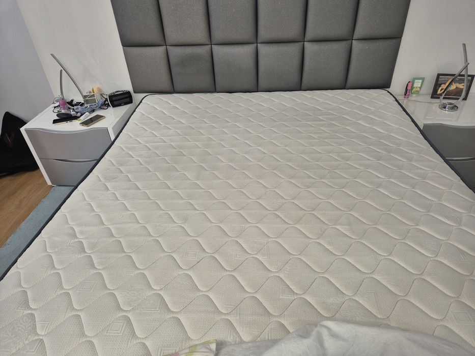 Colchão  para cama de 180×200