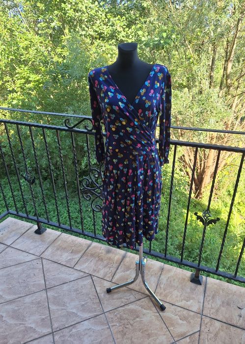 Sukienka z długim rękawem idealna na chłodniejsze dni 100 % wiskoza M