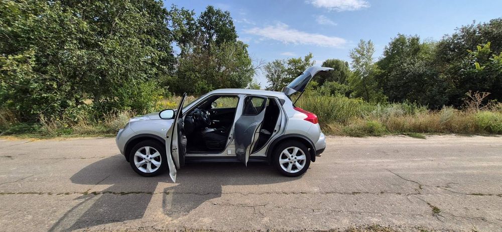 Продам Nissan juke