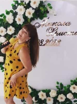 Ведуча‑тамада Олена Запорізька-400грн\г. Музика,караоке,дим,декор,фото