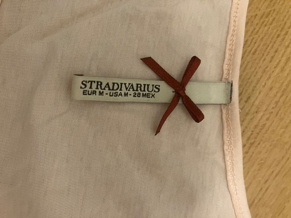 T-shirt stradivarius m