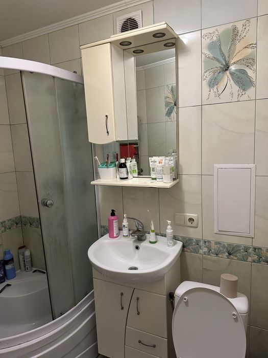 Оренда кімнати для дівчини на Замості, (Некрасова, Центральний ринок)