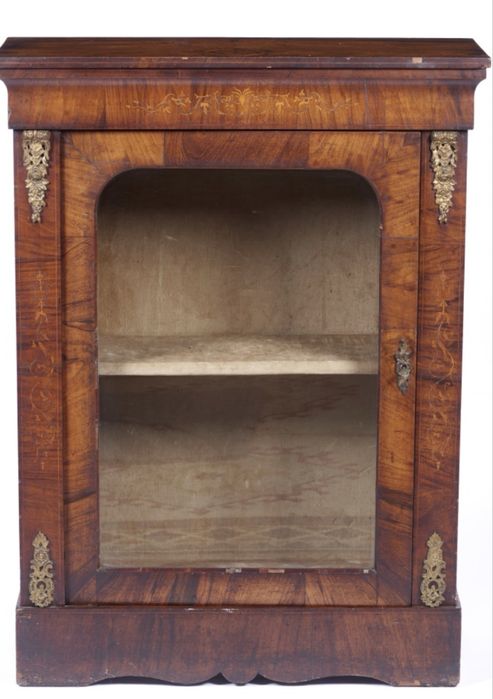 Armario vitrine baixo