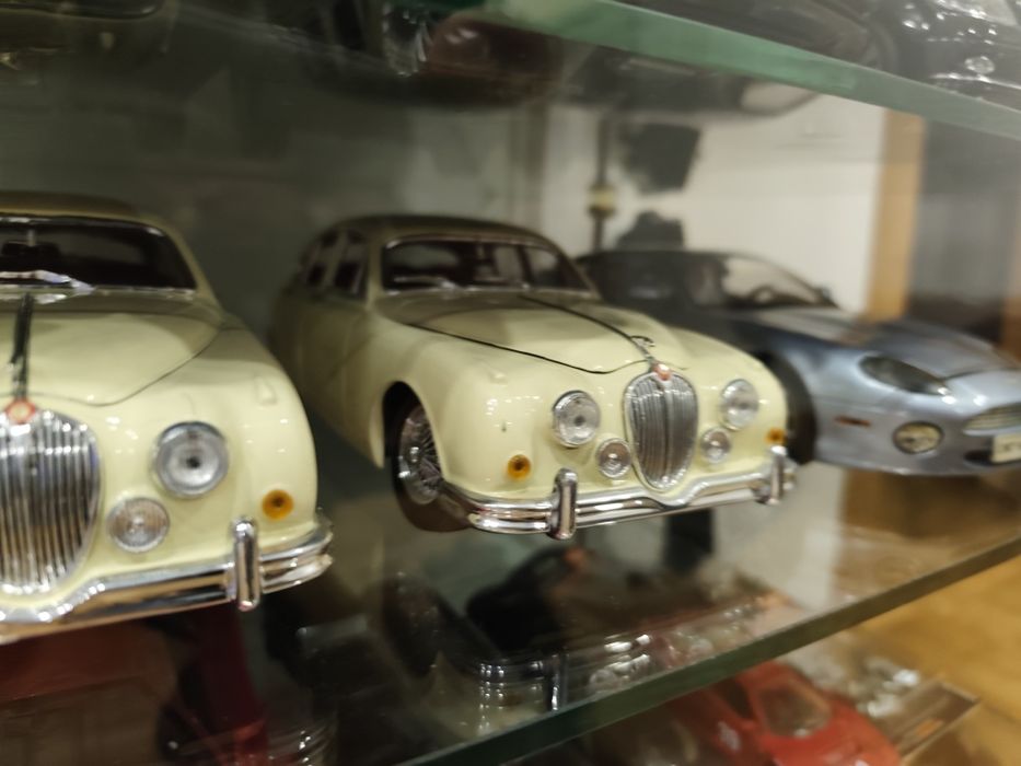 1/18 Jaguar Mark ll maisto carro coleção miniatura