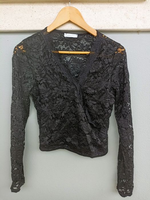 Blusas elegantes manda comprida - tamanho M