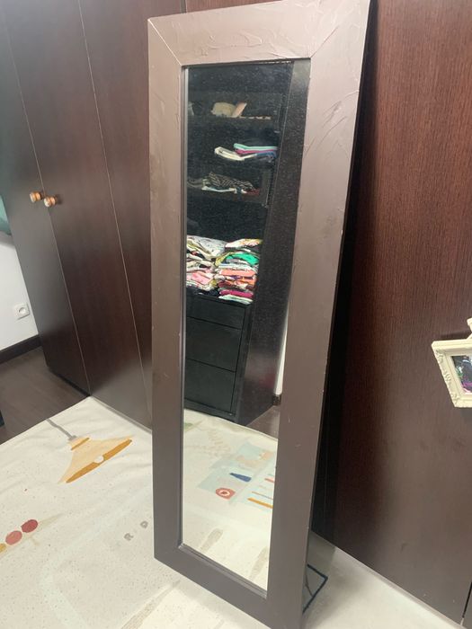 Espelho castanho64553059234051121