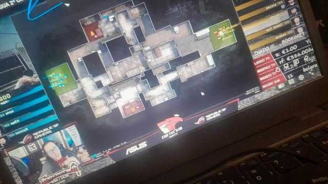 Vendo pc (só n funciona teclado mas leva 1 de oferta)