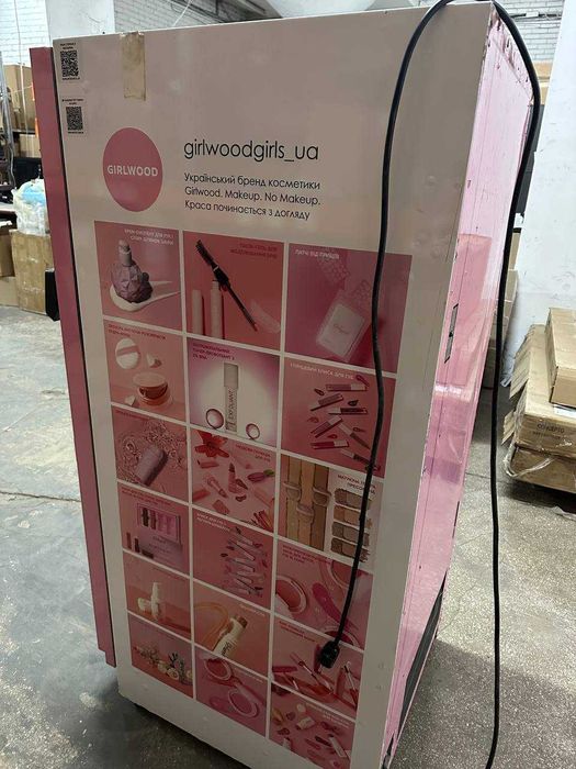 Снековий автомат Necta Snakky  Купюроприймач  PAX IM20 все б/в