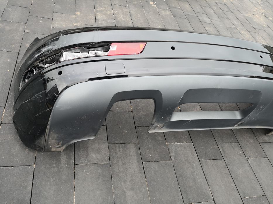Zderzak tylni tył Audi Q3 8U0 S-LINE