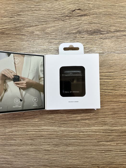 Чохли на AirPods 1 та 2