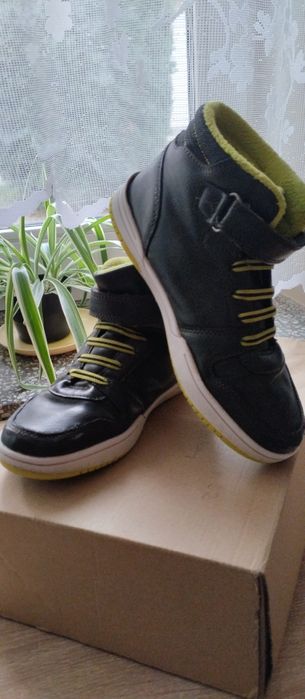 Buty wiosena/jesień chłopięce r. 34