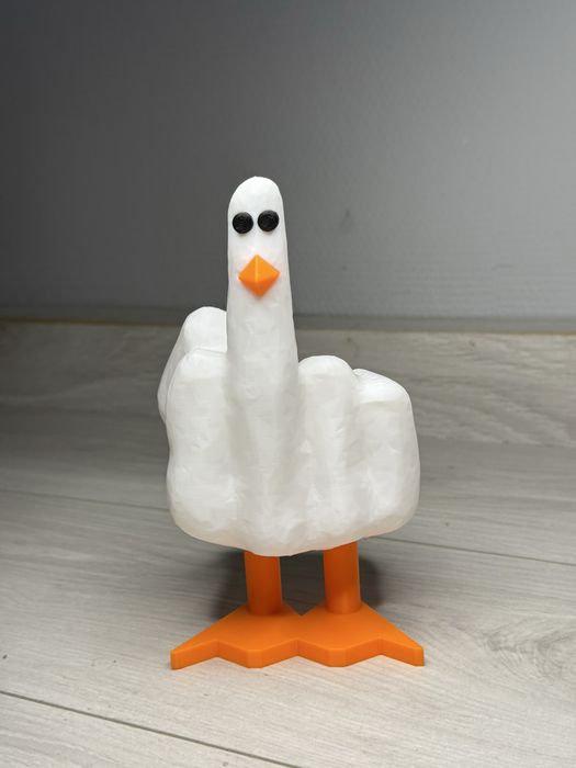 Figurka Kaczki Środkowego Palca
