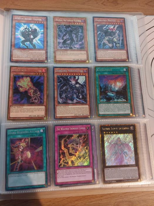 Coleção Yu-Gi-Oh +100 cartas + Binder | Cartas Raras + Deuses Egípcios