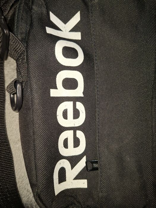 Sprzedam listonoszke reebok