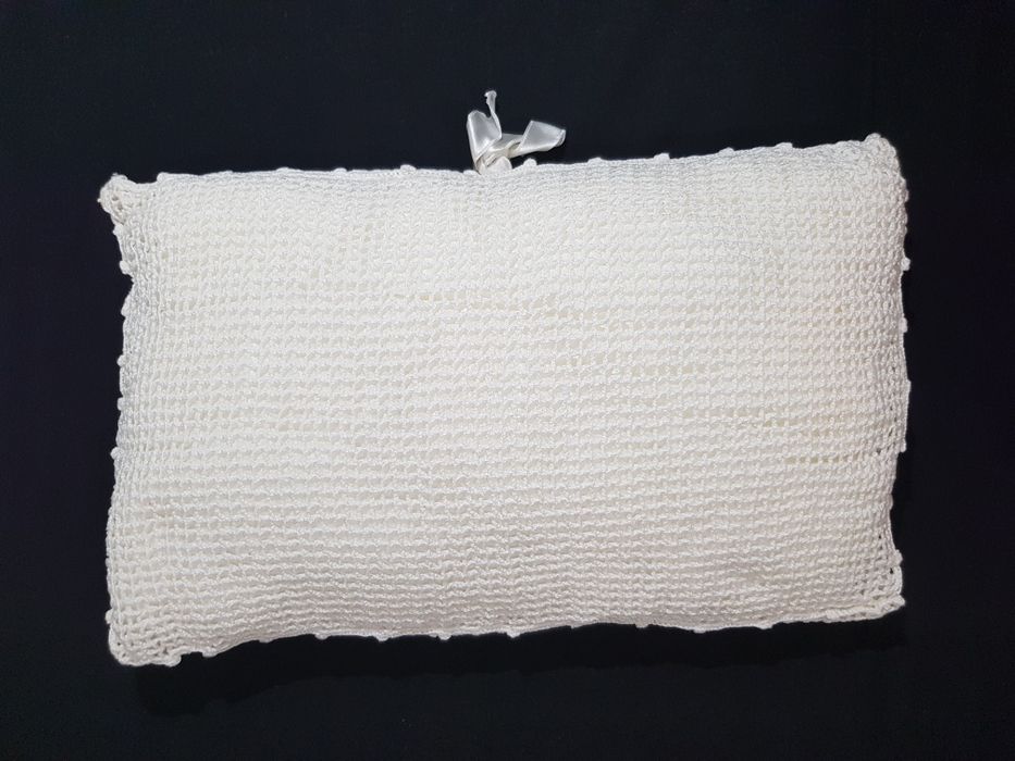 Almofada Renda 50cm x 30cm (+ anúncios no perfil)