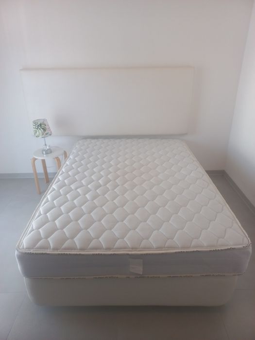 Sommier+cabeceira+colchão