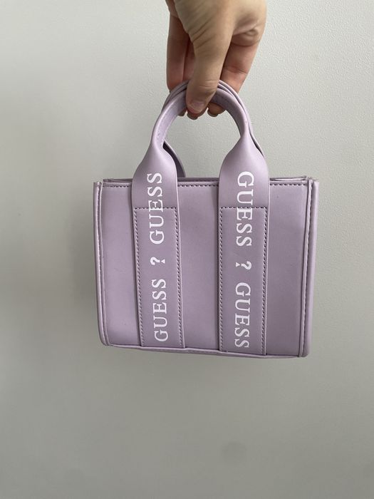 Сумка guess з ланцюжом