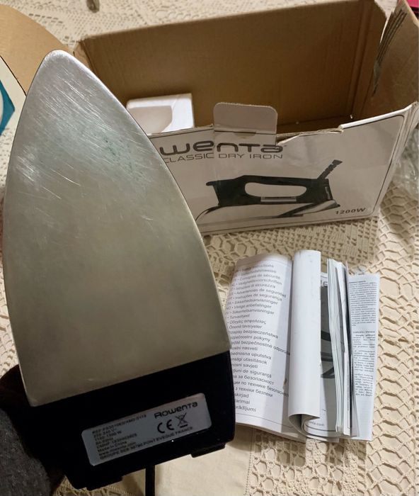 Ferro de engomar Rownta Classic Dry Iron