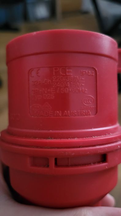 Wtyczka + gniazdo siłowe PCE