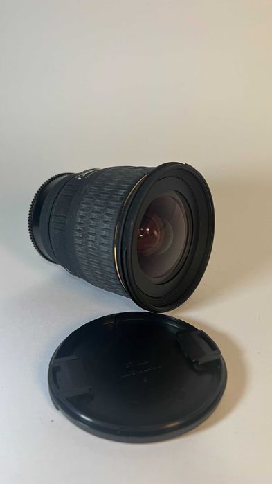 Obiektyw Sigma 28 mm f/1.8 EX DG - bardzo jasny, montaż Sony A/Minolta