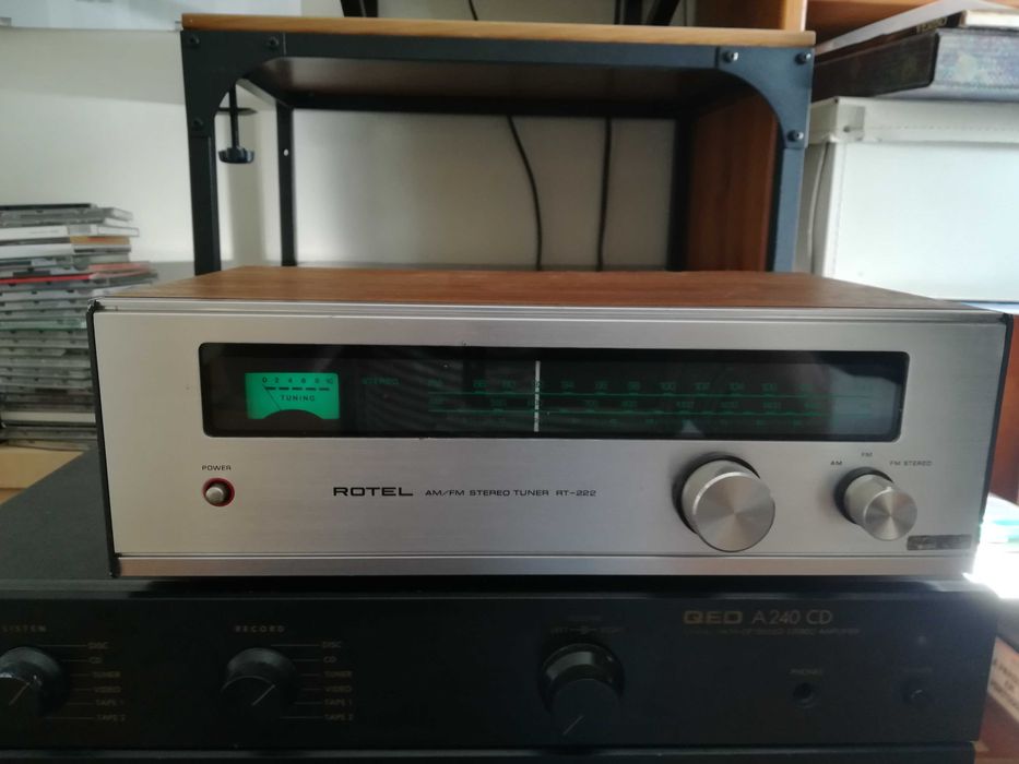 ROTEL, rádio / sintonizador RT- 222, vintage.