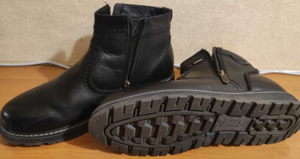 Полуботинки сапоги мужские 43- 44 размера б/у натуральная кожа