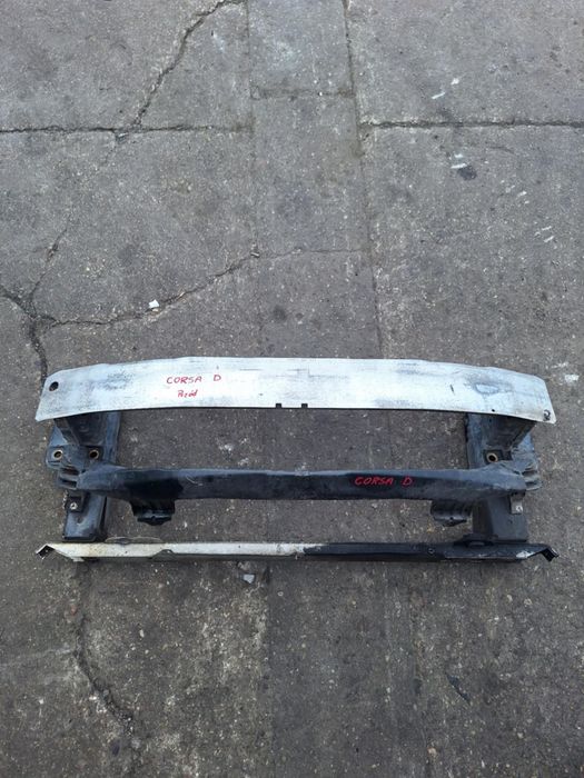 Belka zderzaka Corsa D Opel wzmocnienie Corsa D