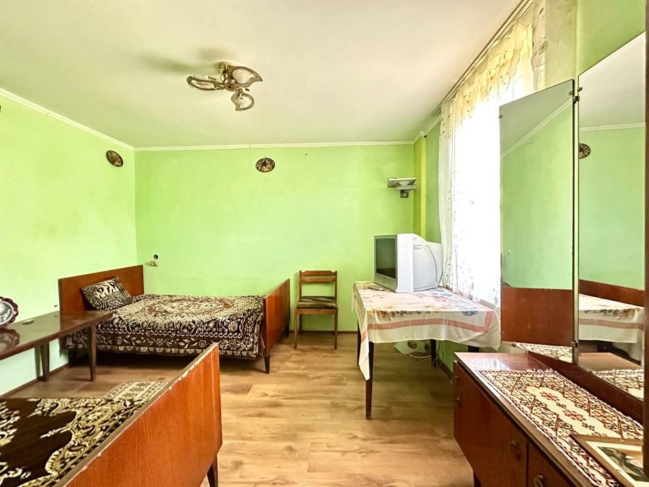 Продається житловий будинок в с.Конюхів