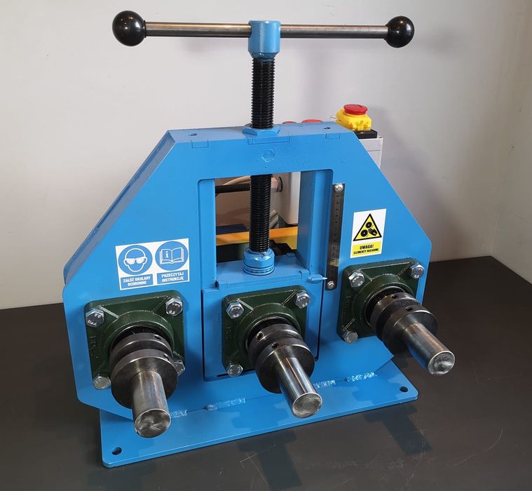 Gietarka walcarka elektryczna z silnikiem do profili płaskownik