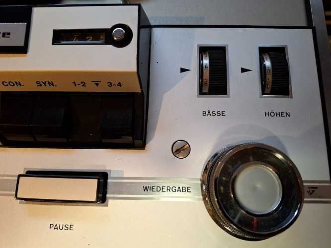 Magnetofon szpulowy   Hi- Fi  Grundig TK 341 de luxe