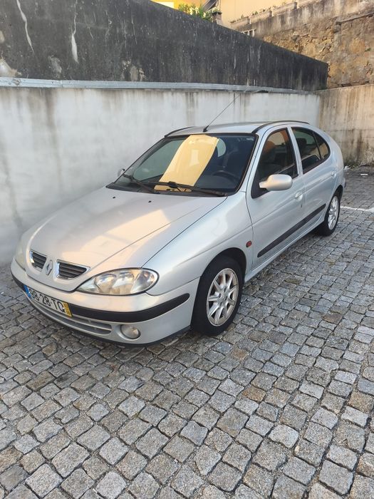 Carro renault megane