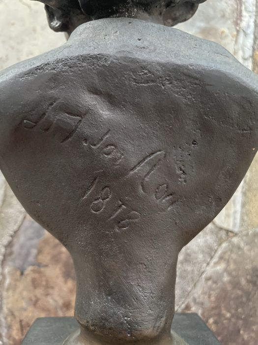 Escultura em Bronze Soares dos Reis Assinado e datado 1878