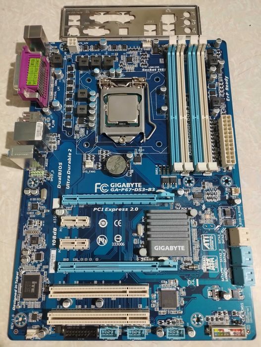 Gigabyte GA-P67-DS3-B3 + Intel Core i5-3570K 3,4GHz (Socket 1155)