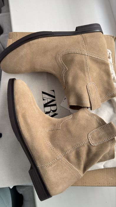 Ботильони ботинки замшеві черевики Zara ковбойки казаки