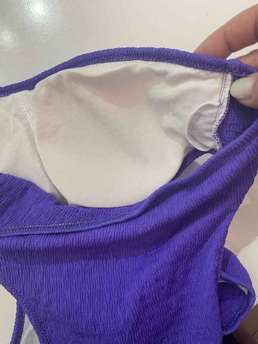 Суцільний  купальник