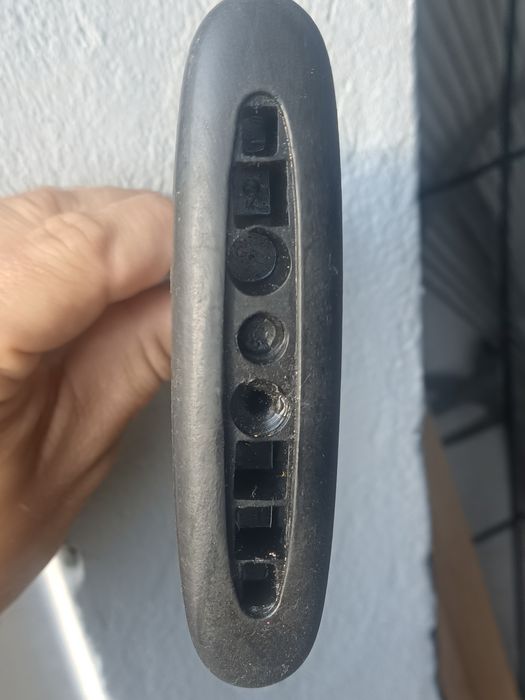 Uchwyt do bramy garażowej