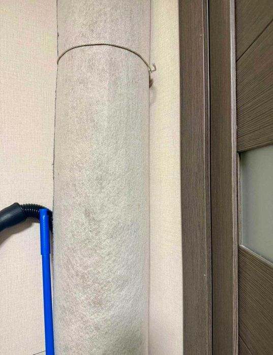 Продам ковролін 1,8*4м