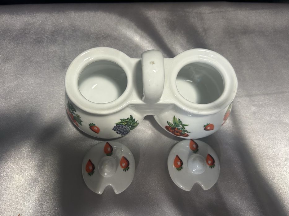 Podwójny Przyprawnik Ceramiczny z Owocowym Motywem