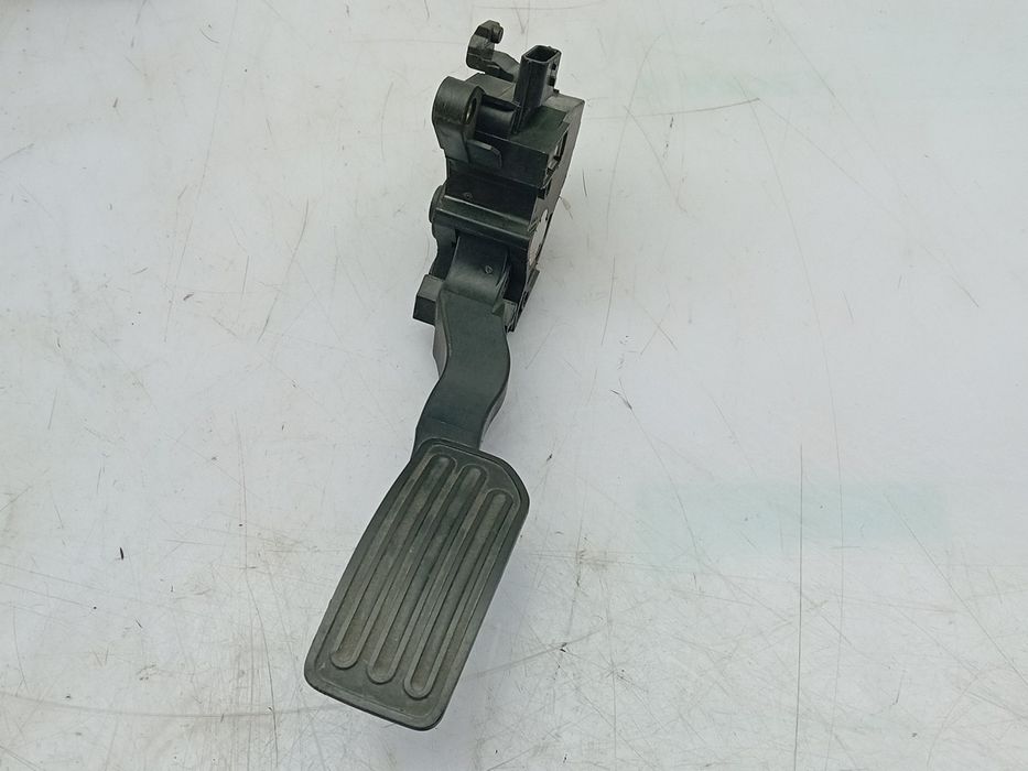 Pedal do acelerador NISSAN Juke (F15)